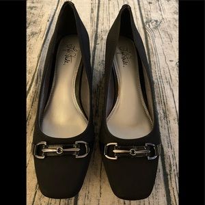 Life Stride Slip On Dress Shoes Size 11m